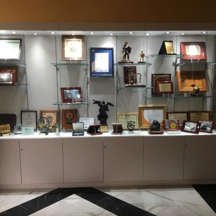 instalacion-comercial7-muebles-obregon